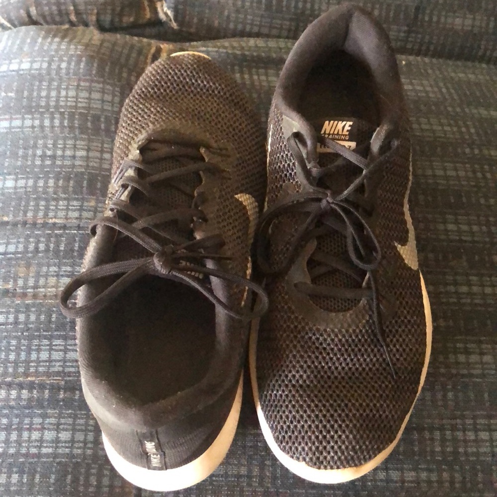 Training shoes